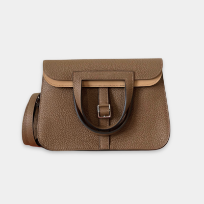 Hermes Hermes Halzan 25 Verso Biscuit Taurillon Clemence Handbag