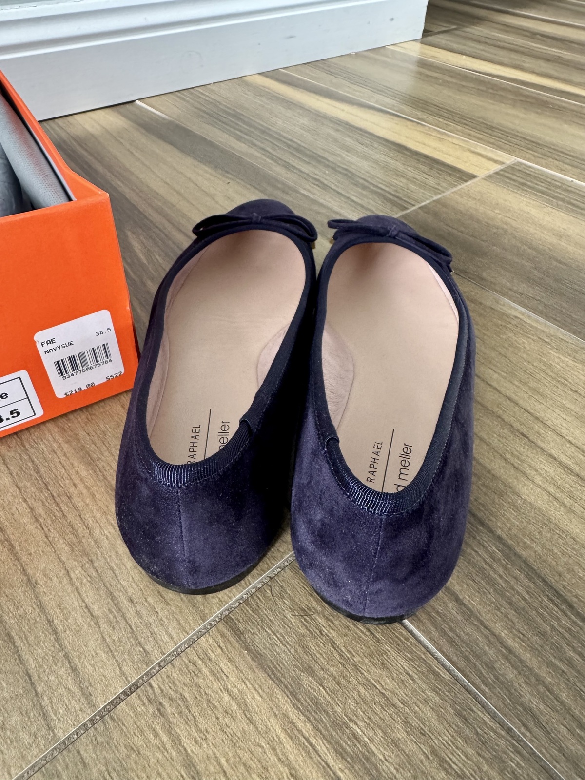 Classic FAE ballet pumps with bow