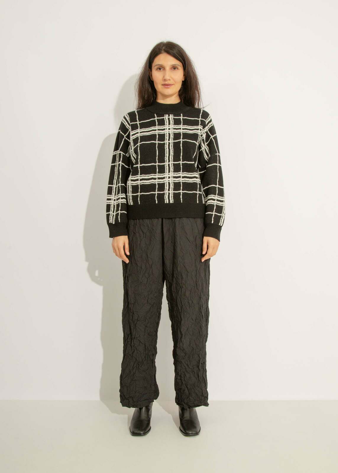 W23 | OWYN KNIT SWEAT / BLACK-WHITE