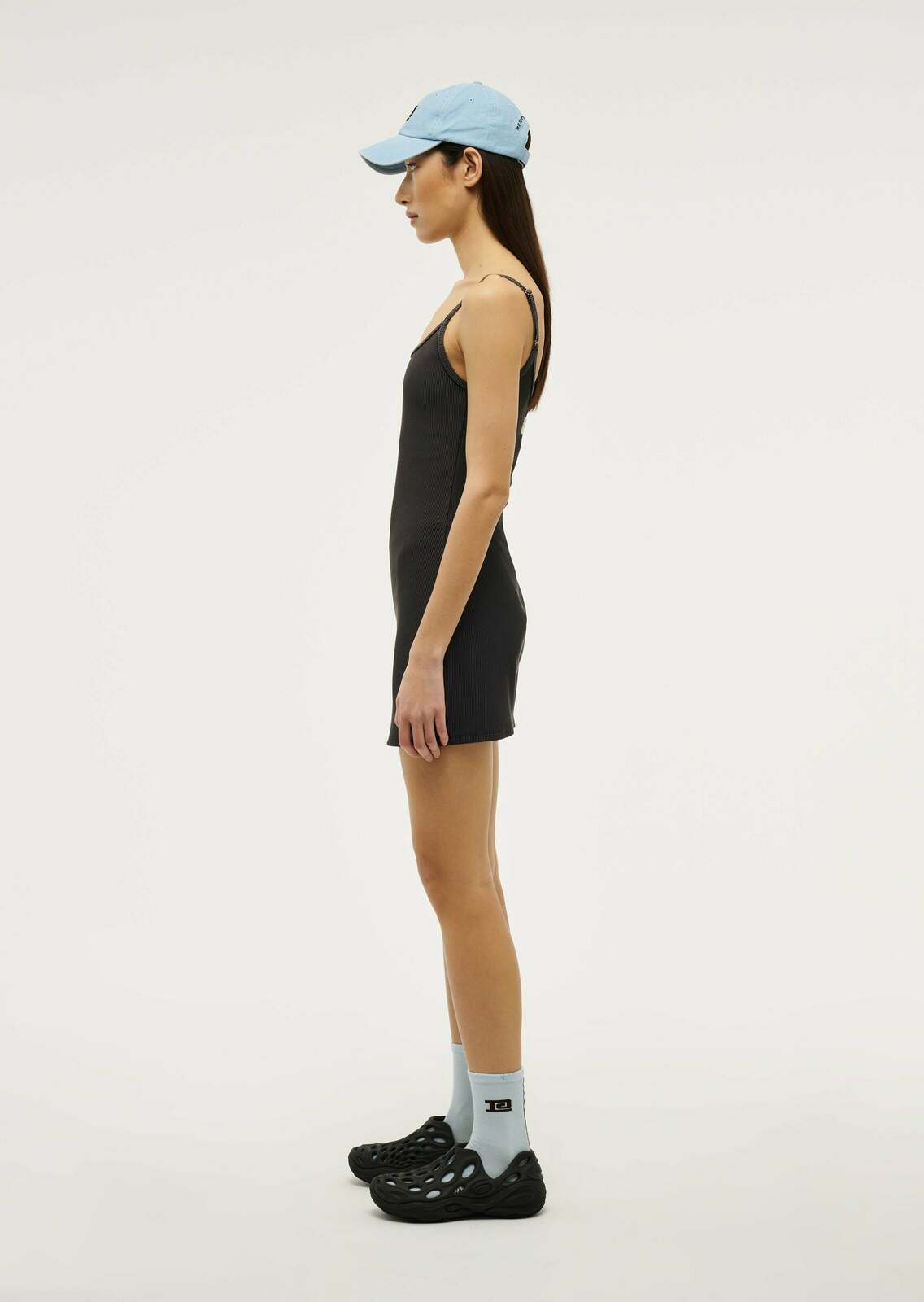 ACTUALISE DRESS IN WASHED BLACK