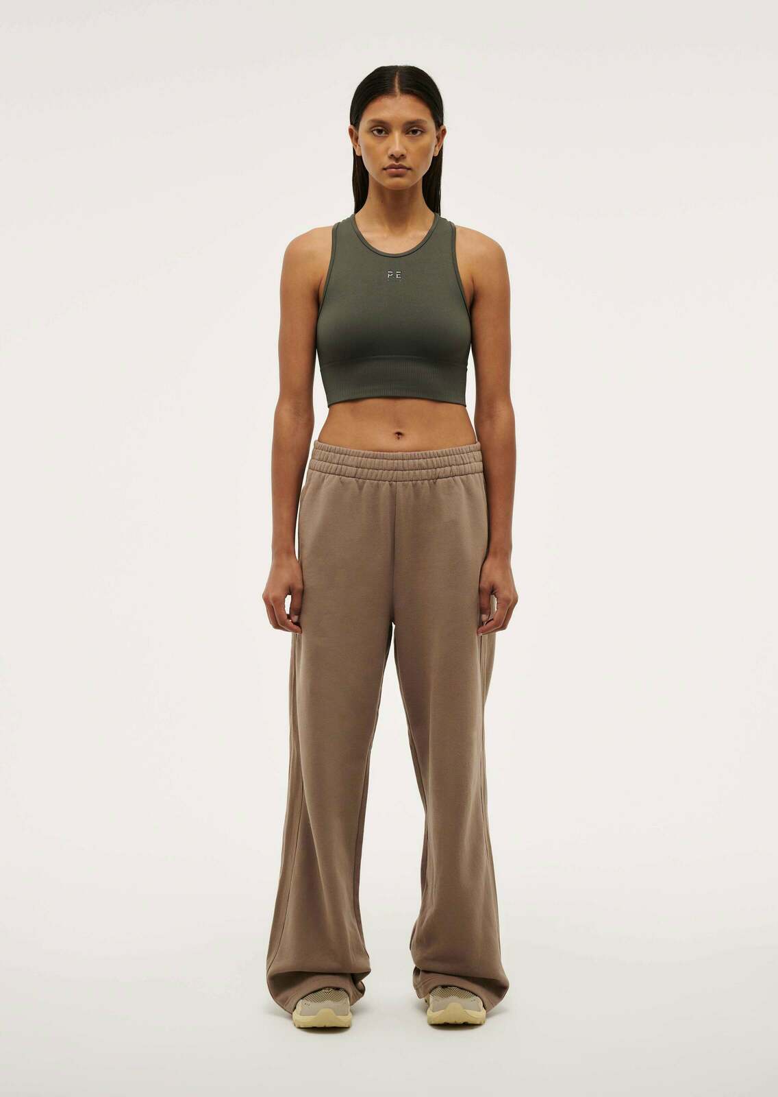 ADVENTURE TRACK PANT IN TAUPE