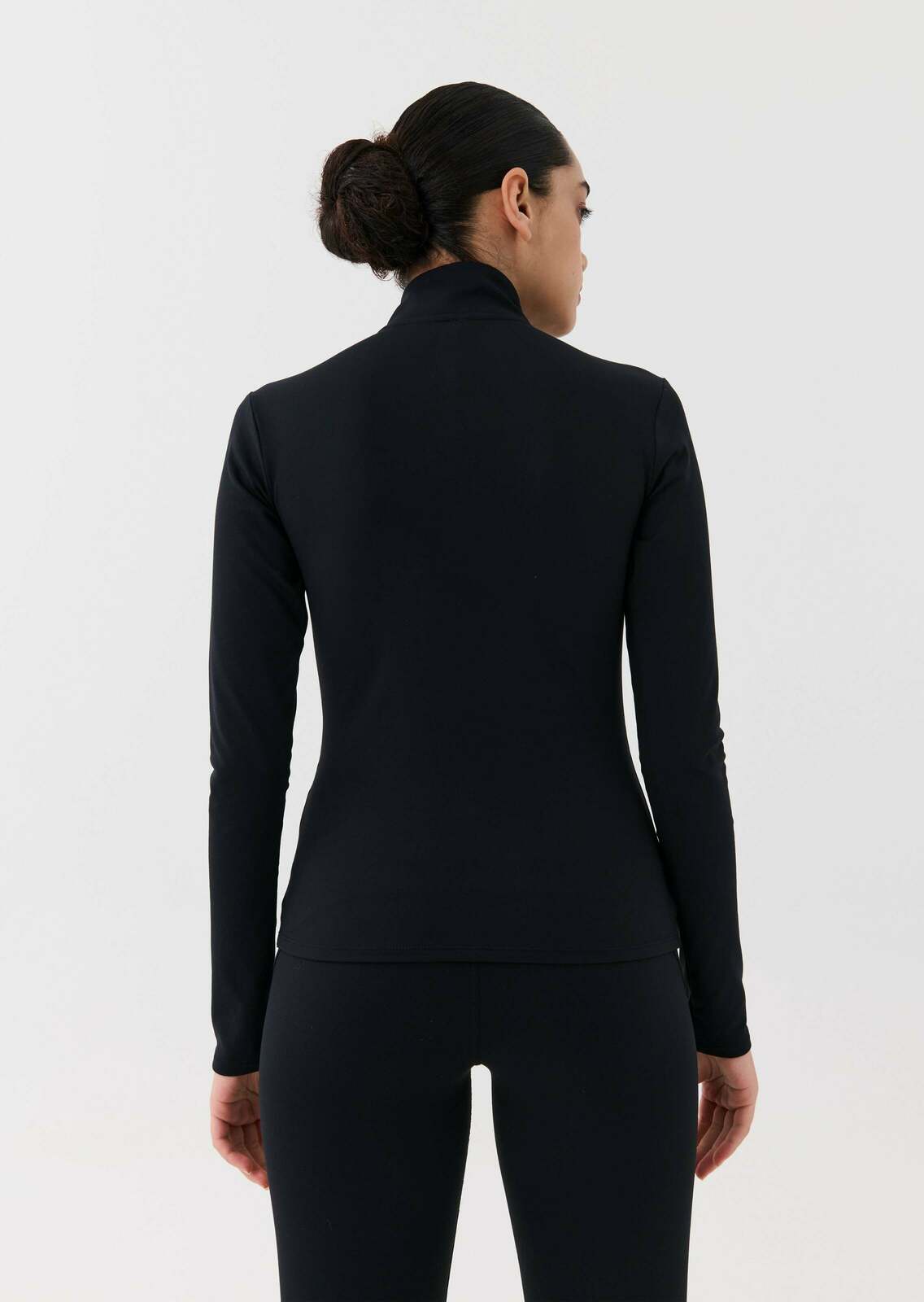 SLALOM LS TOP IN BLACK