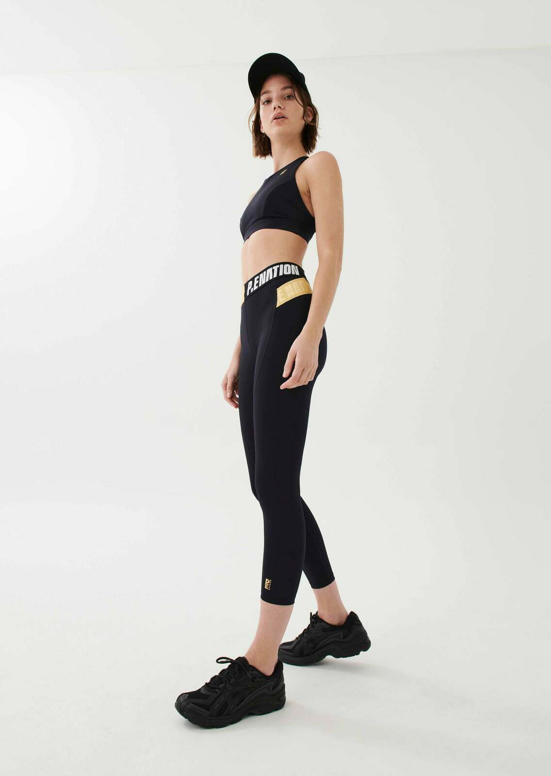 BACKSWING LEGGING IN BLACK