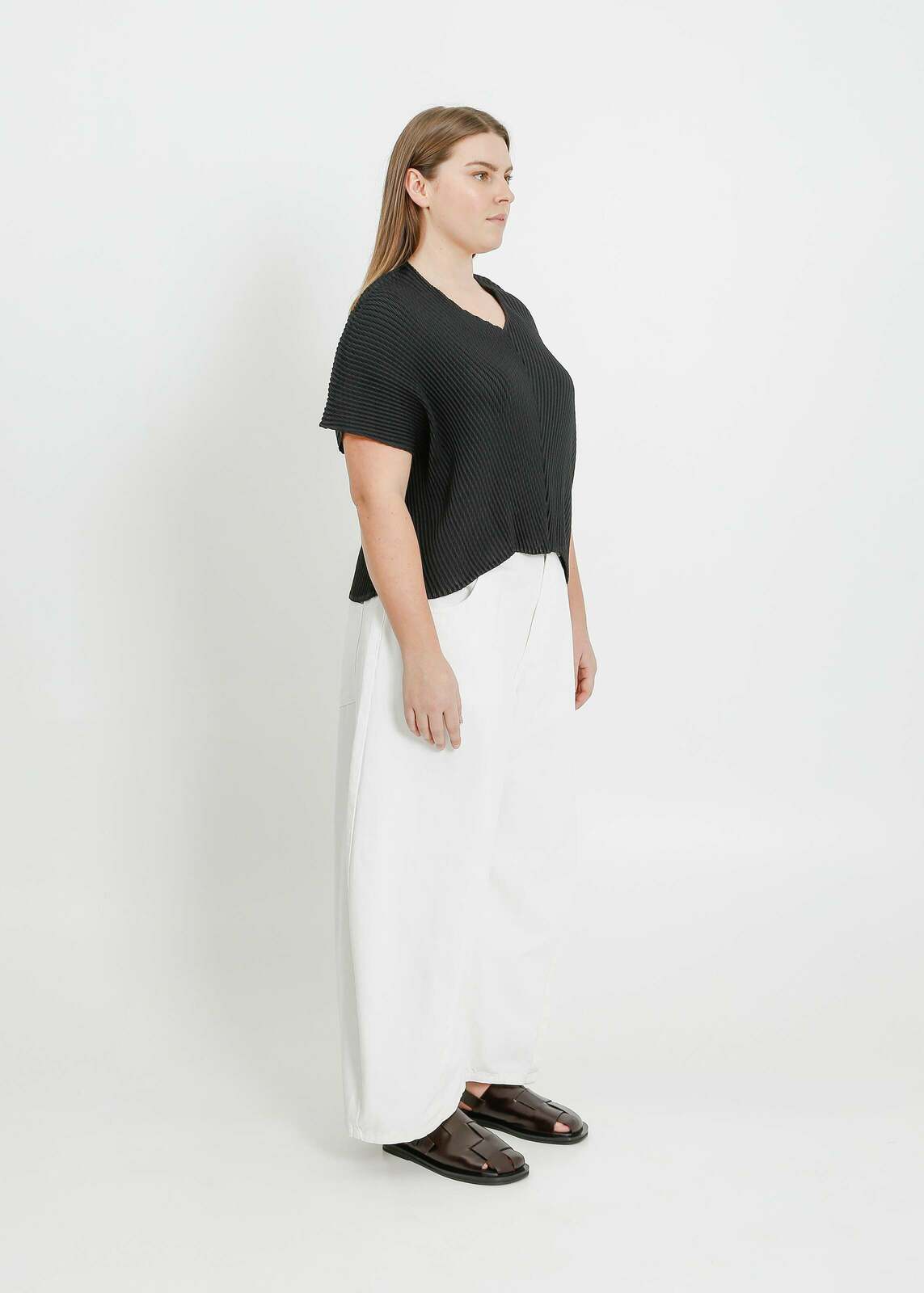 S25 WAVERLY PLEAT TOP / BLACK