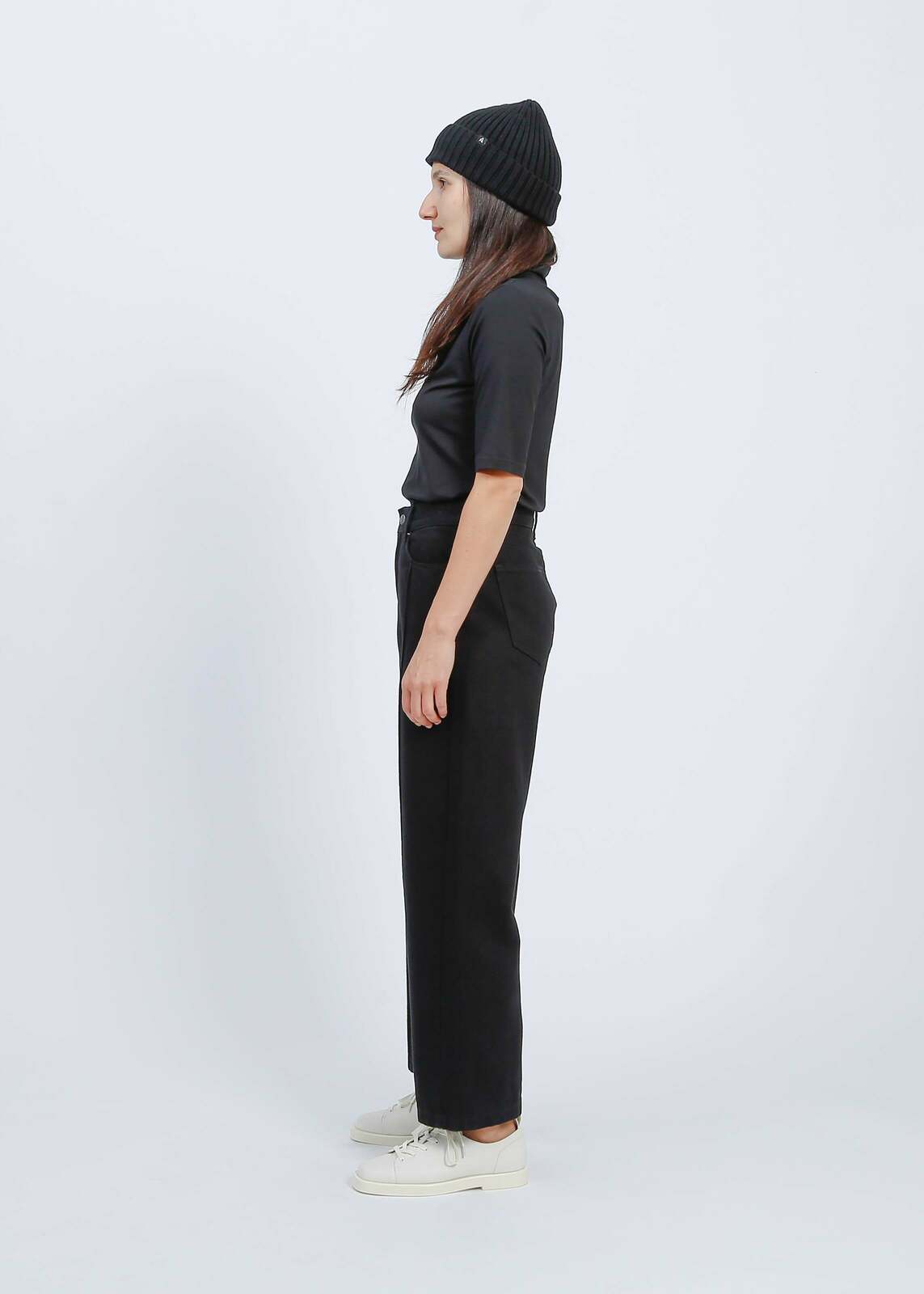 W22 | KAILA JEAN / BLACK