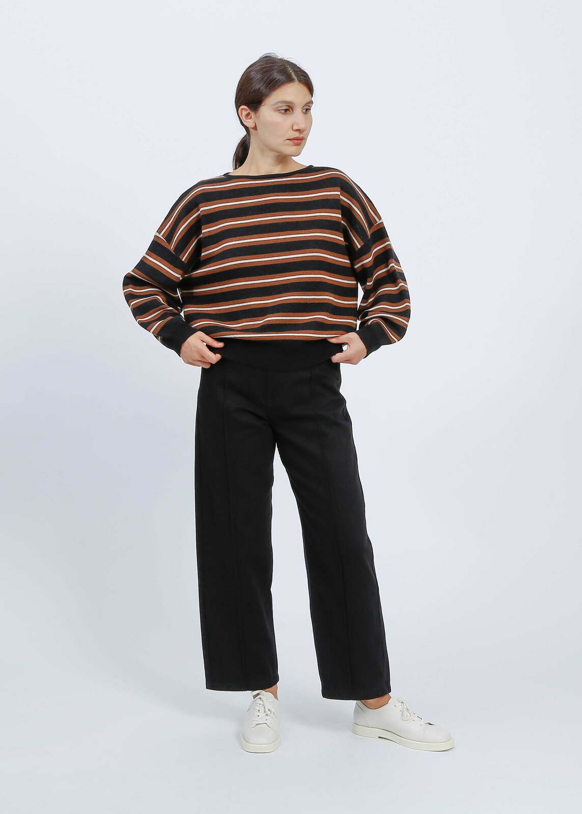 W22 | KAILA JEAN / BLACK