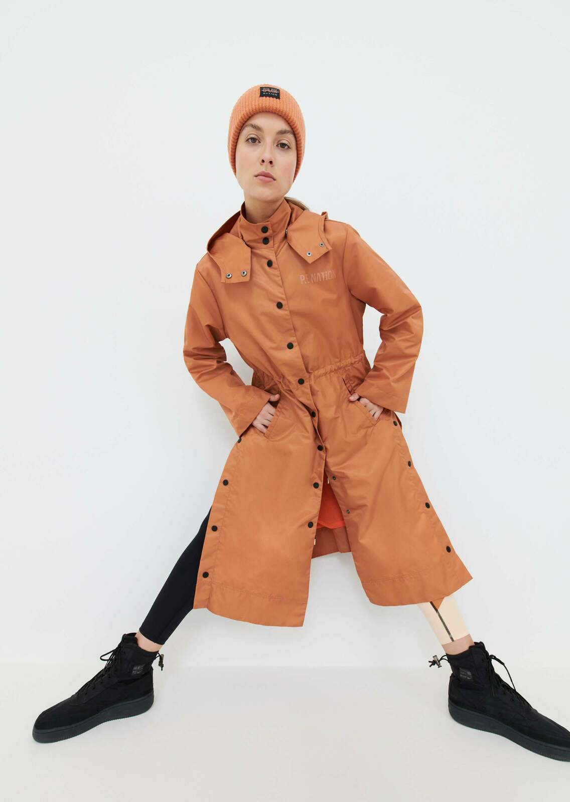 GOAL SIDE TRENCHCOAT IN CARAMEL