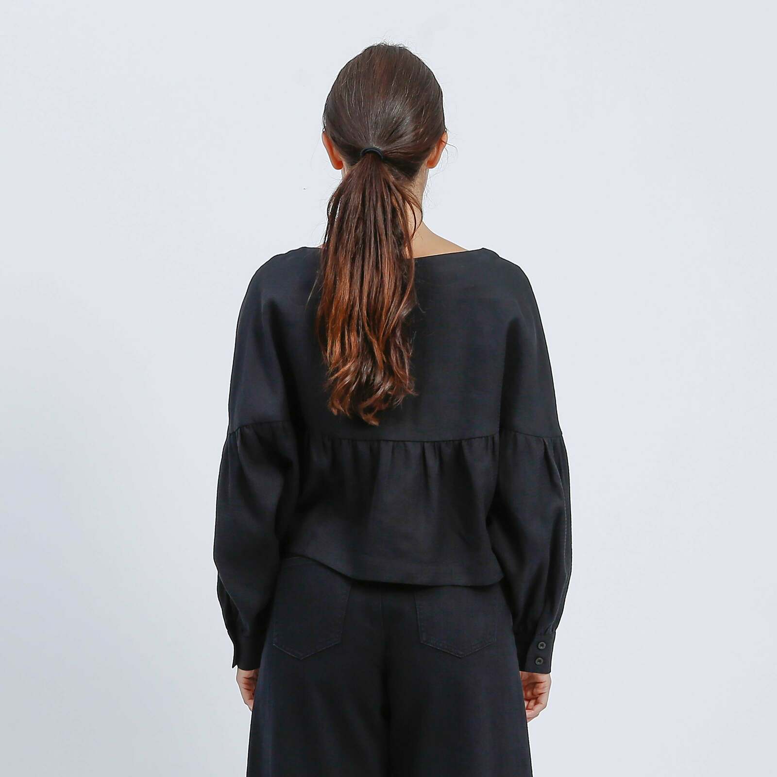 W21 | BRONTE TOP / BLACK
