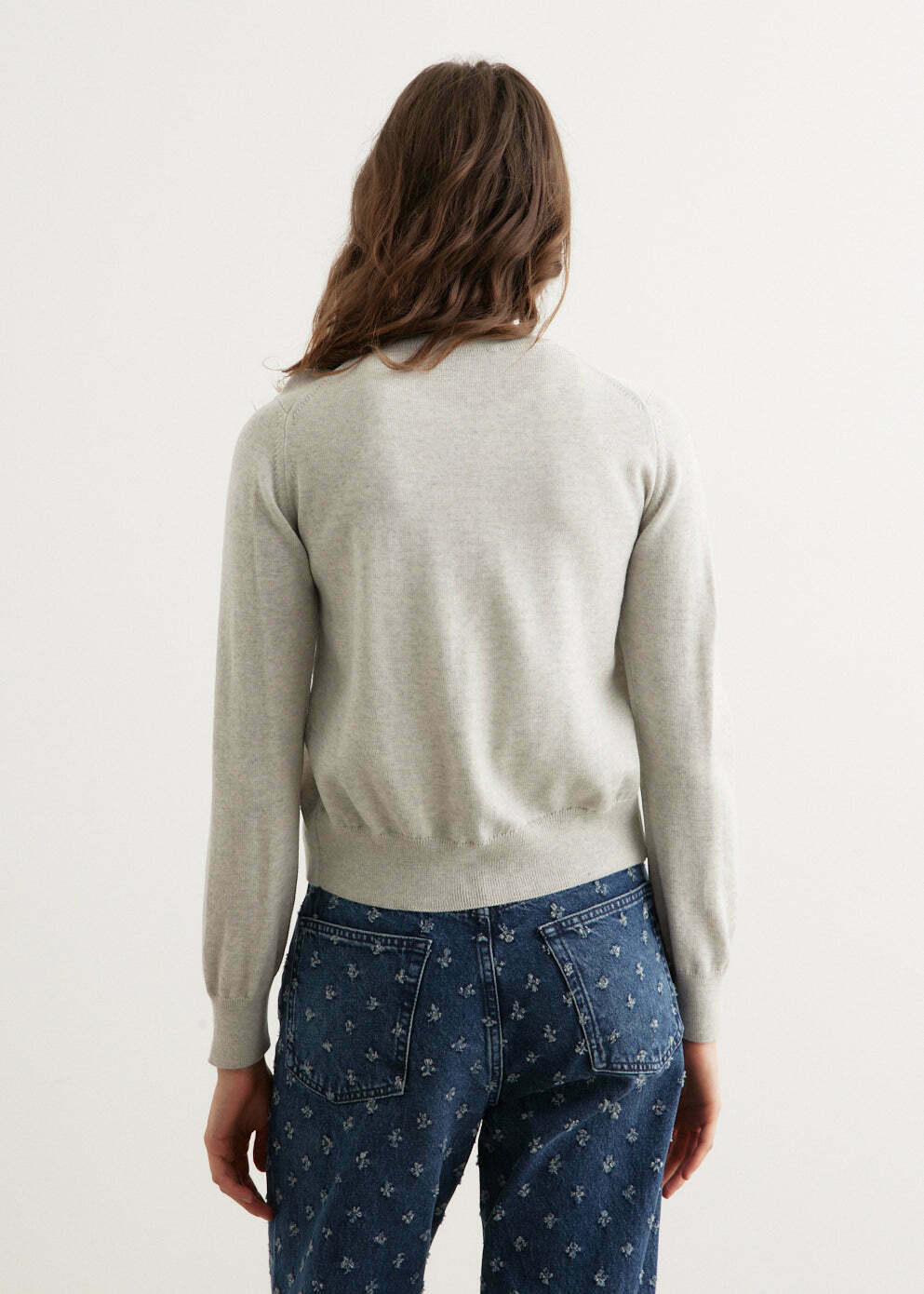 Bold Fox Head Patch Regular Cardigan