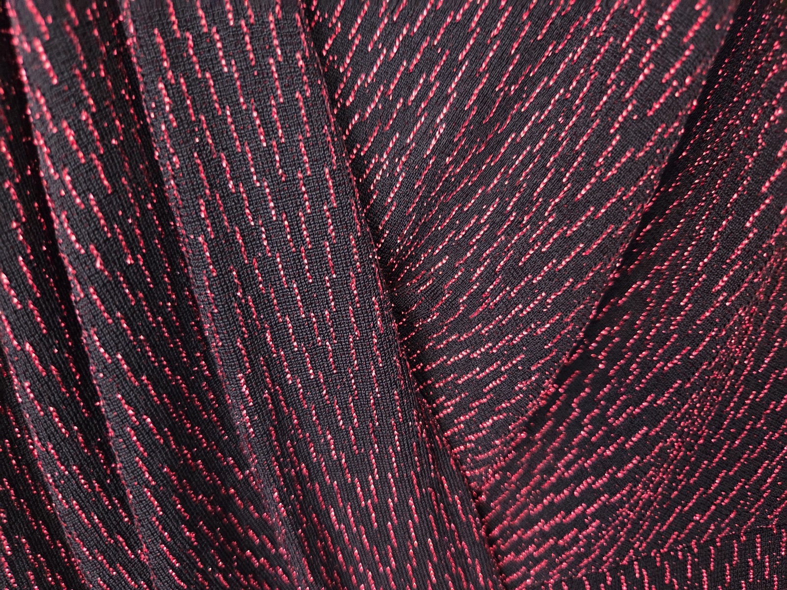 RIVERFIRE WRAP TOP IN RUBY