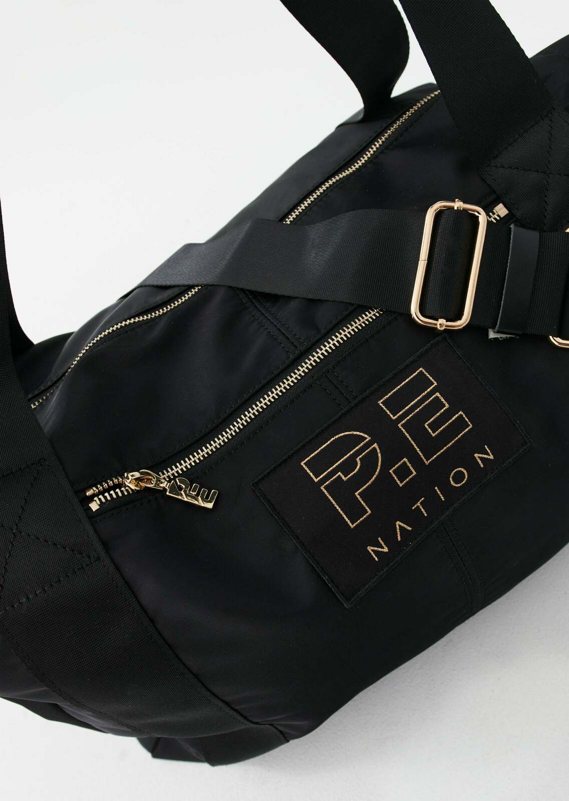 SET SHOT GYM BAG IN BLACK