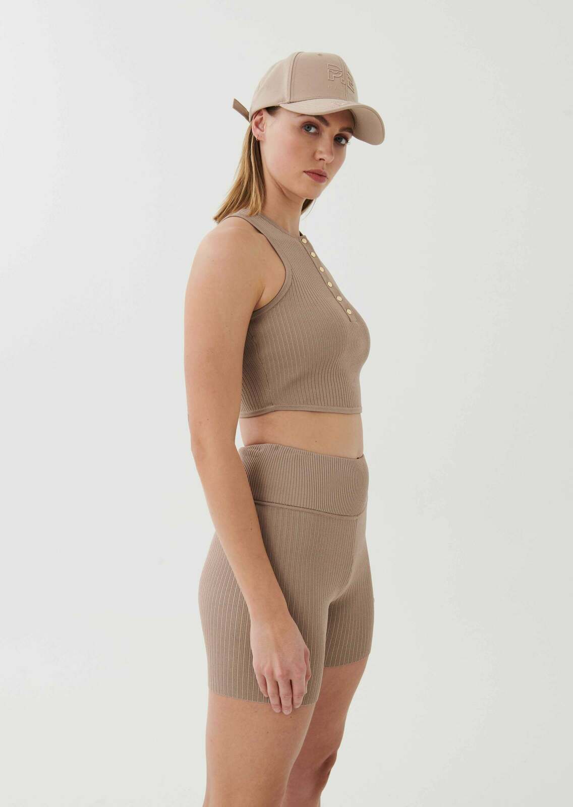 DOWNSWING TANK IN TAUPE