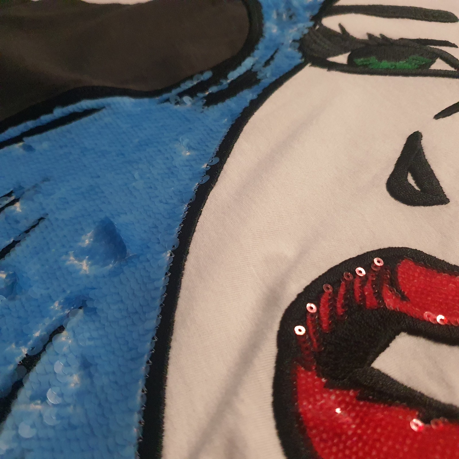 - Benares Tee