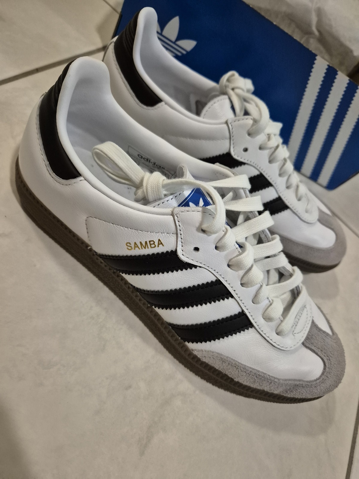 Samba OG. US unisex: M8/W9