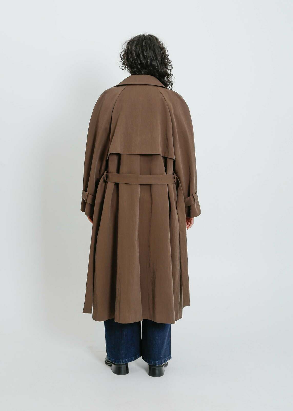 JULIUS TRENCH / WALNUT