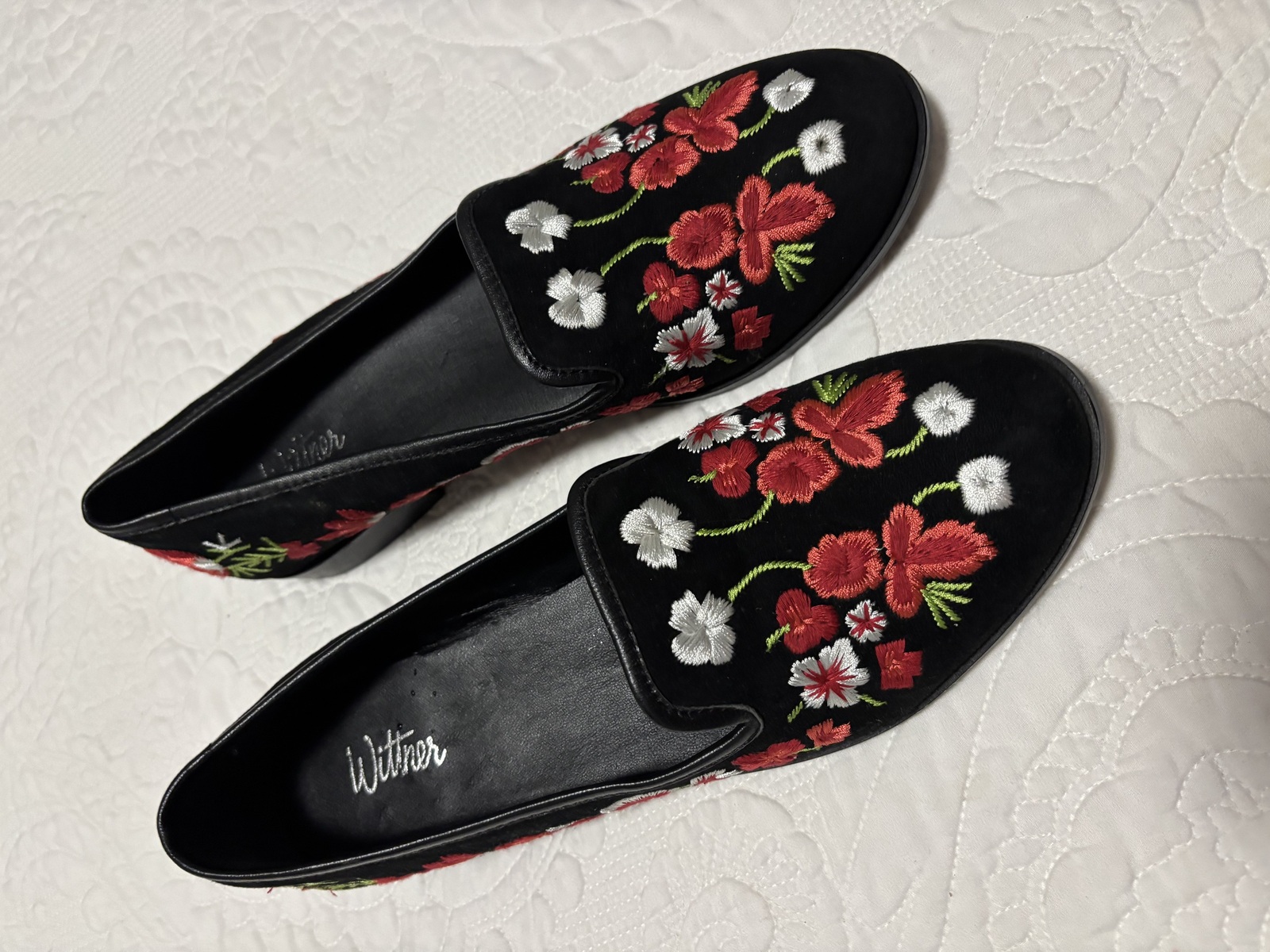 Embroidered Leather Loungewear Pumps