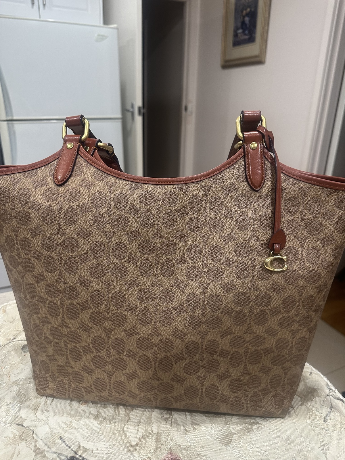 ladies Day tote in signature canvas