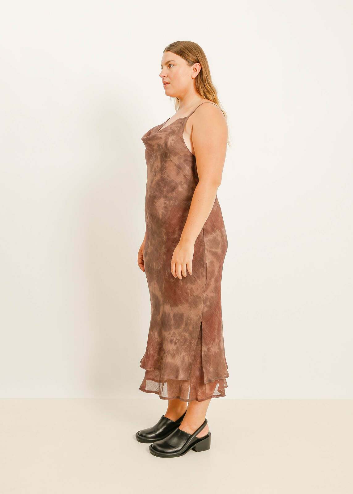 W24 | CARMY DRESS / MAUVE