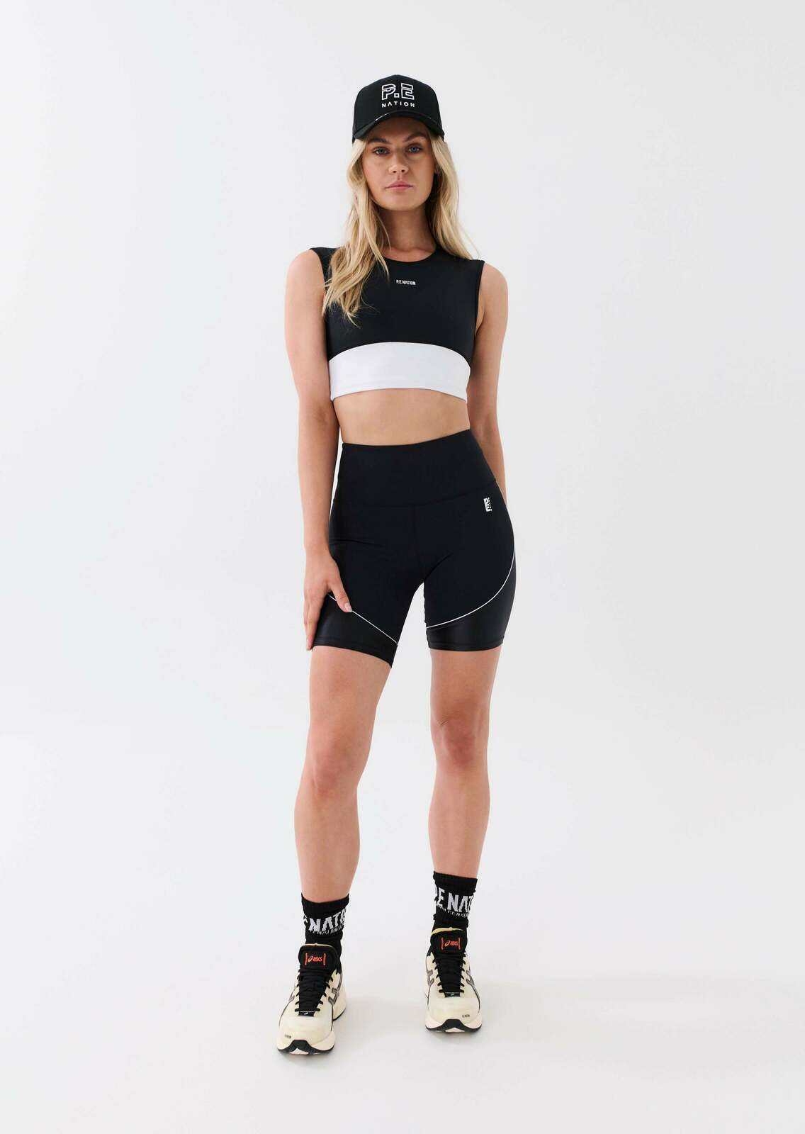 REFORMER BIKE SHORT IN BLACK
