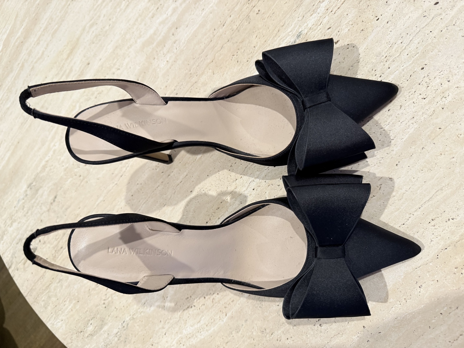 Lee Pump Black Satin