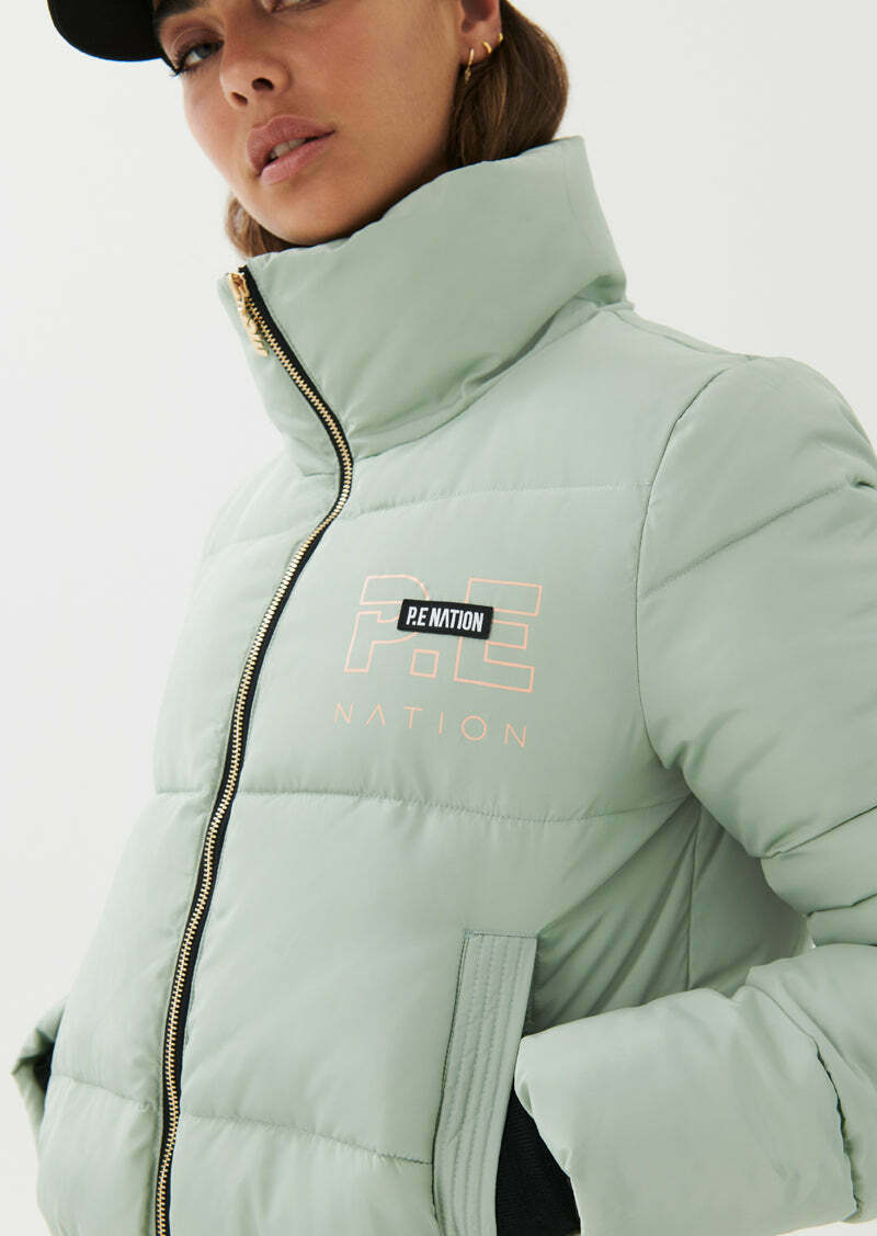 RAMP RUN PUFFER JACKET IN ICEBERG GREEN