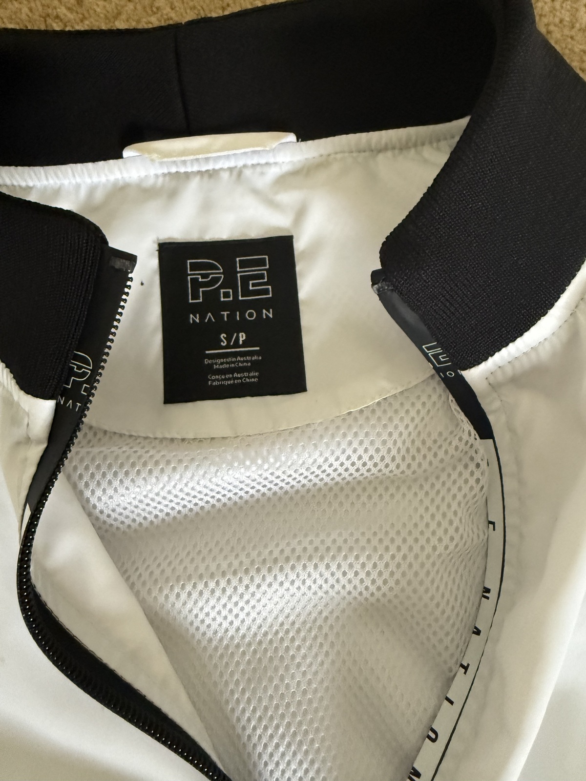 MOTION JACKET IN OPTIC WHITE