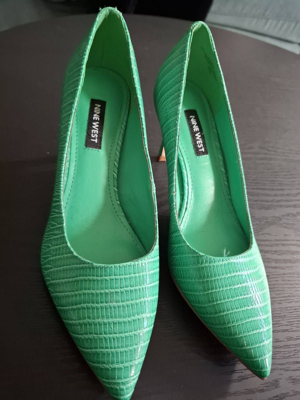 green Mailian Pumps size 6