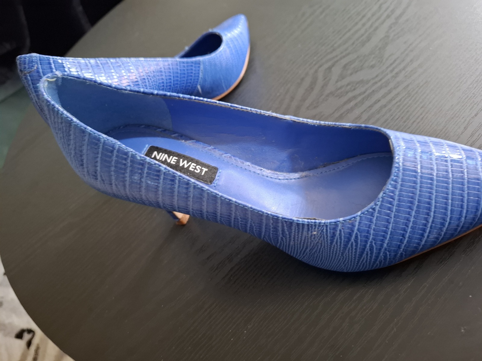 Mailin shoes size 6 Blue. 