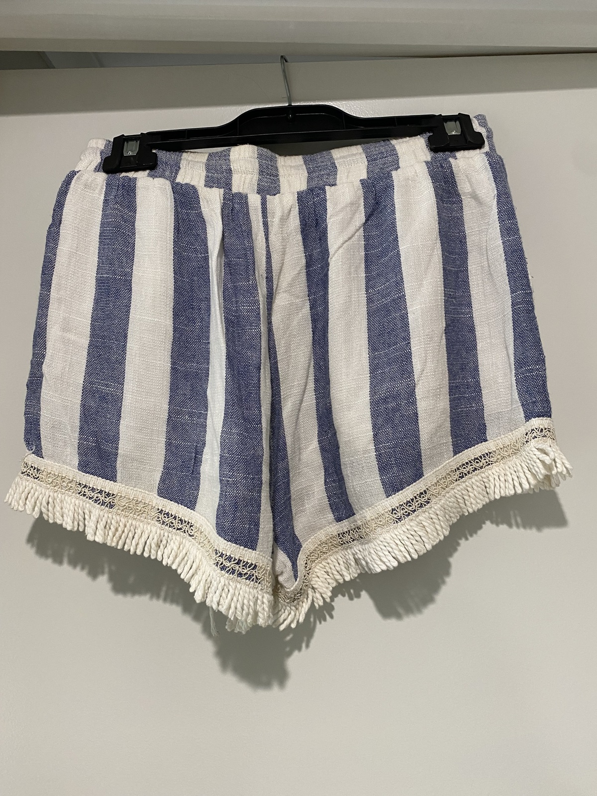 SEVEN WONDERS STIPE SHORT