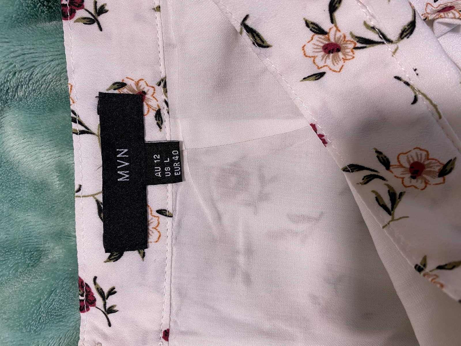 FLORAL SKIRT