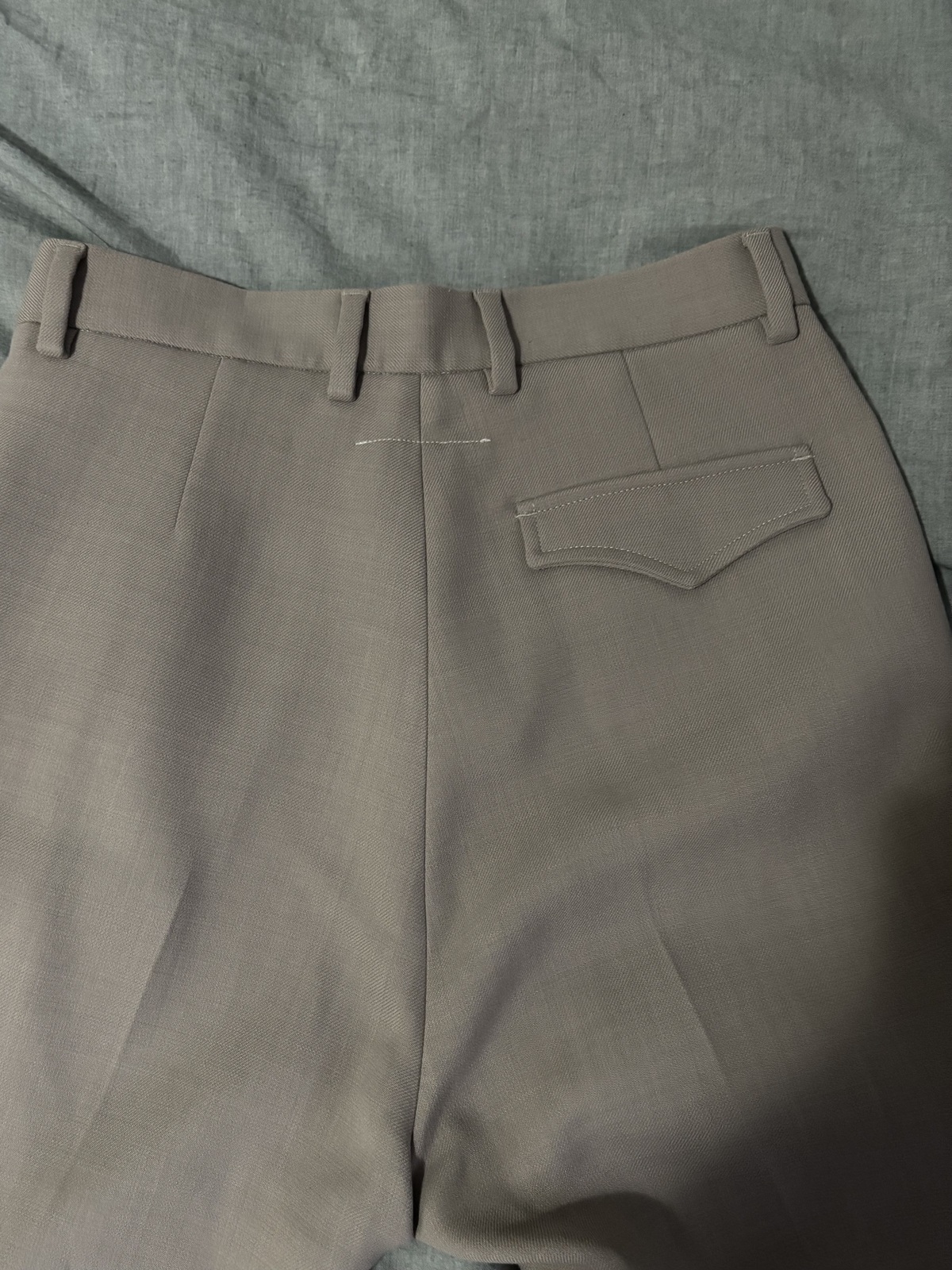Cropped twill straight-leg pants - colour:Stone