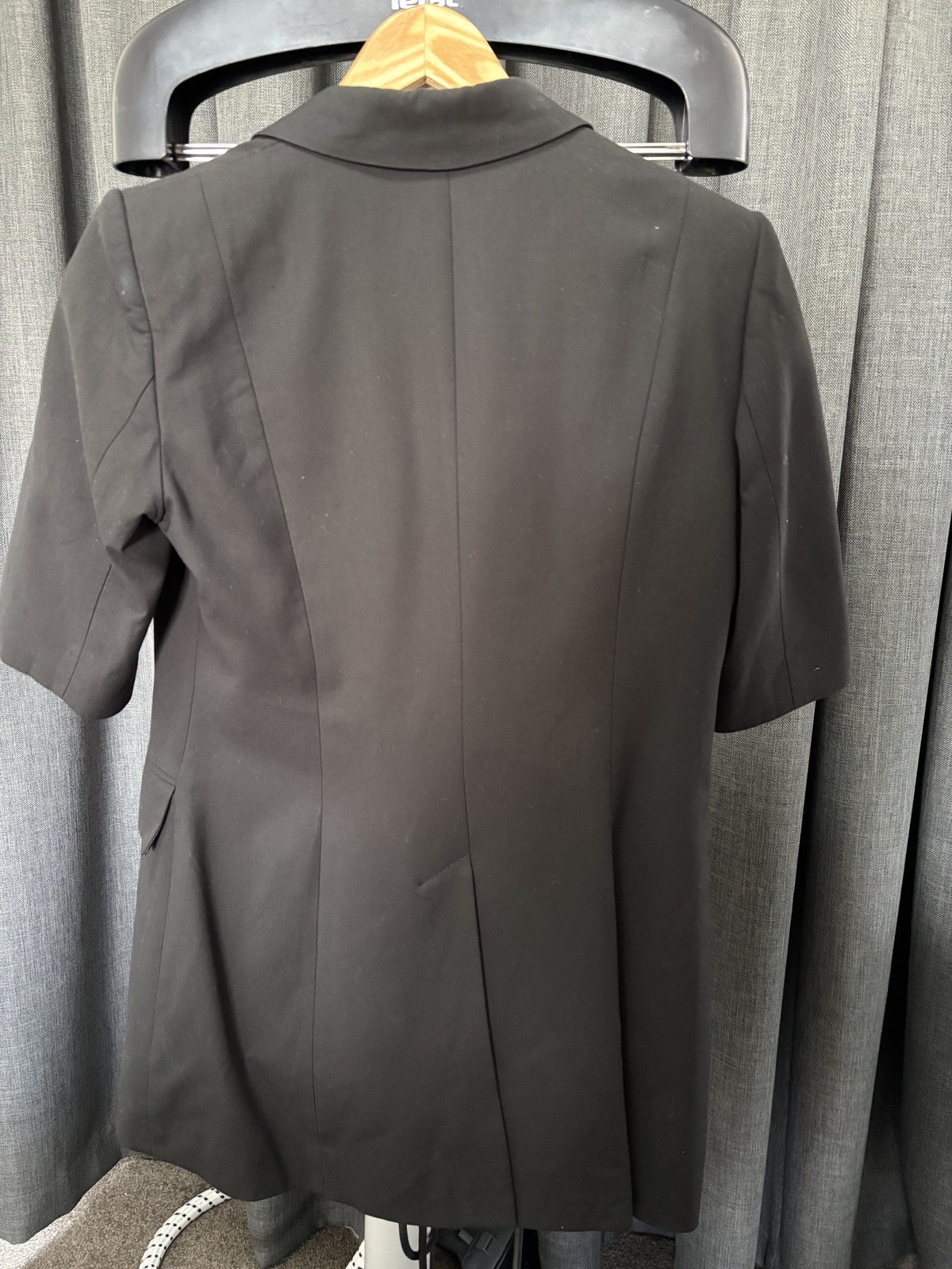 Short Sleeve Blazer in Black