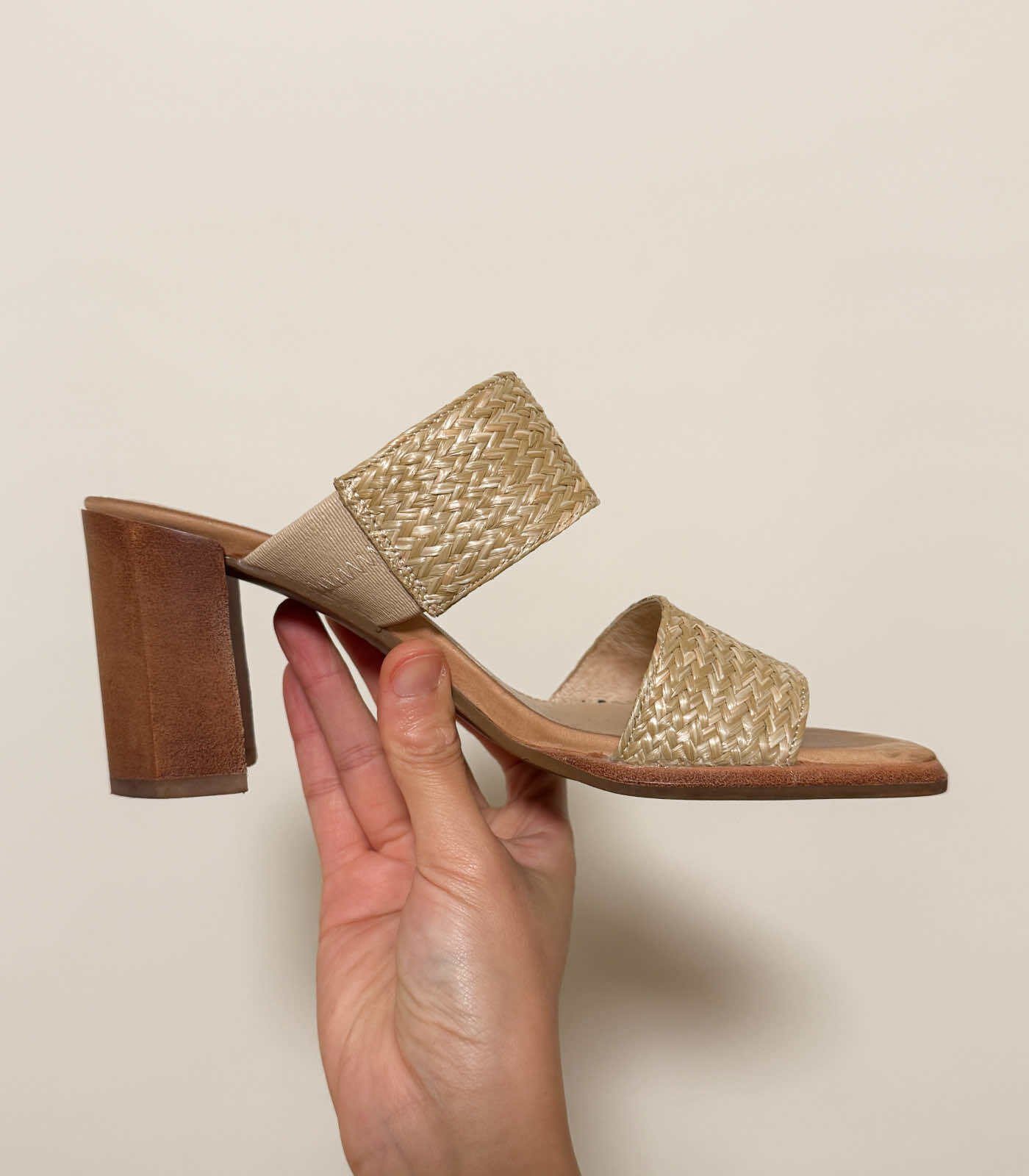 Surrey Raffia Strap Block Heel Sandals - EU36, 7.5cm, Beige.