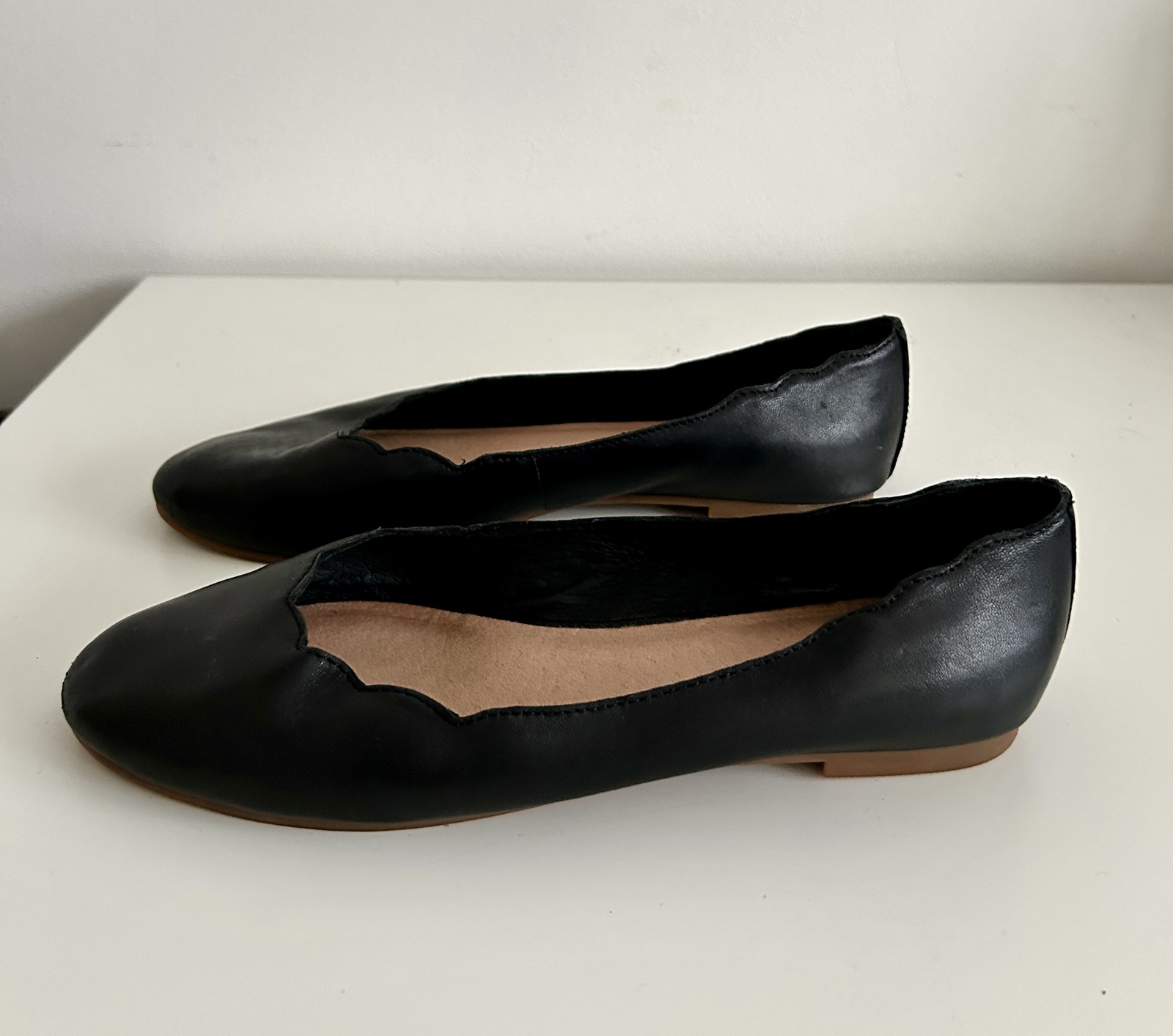 black leather ballet flats size 37
