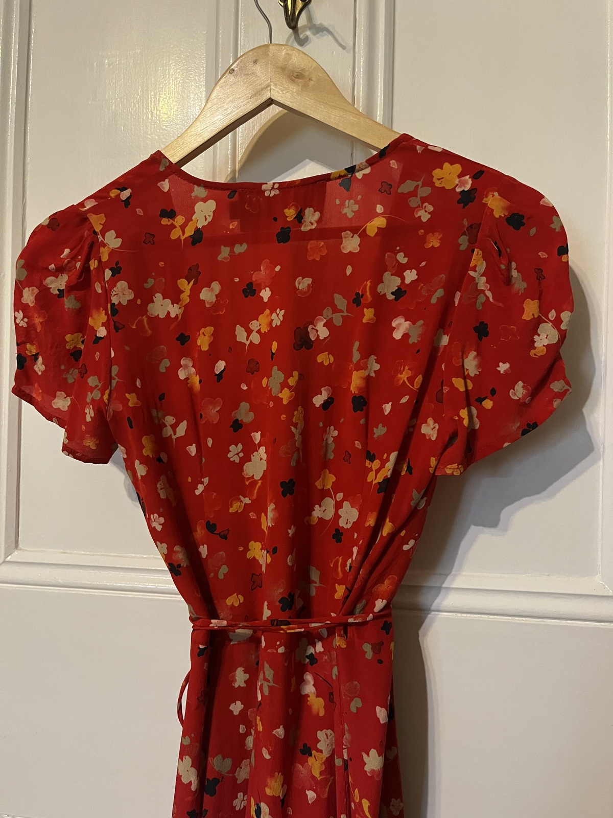  The Teale Rouge Fleur floral midi wrap dress