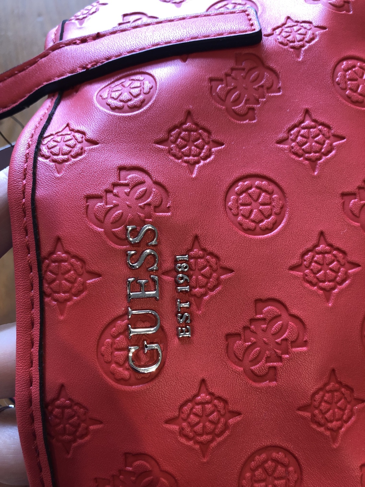 Handbag with clutch inside