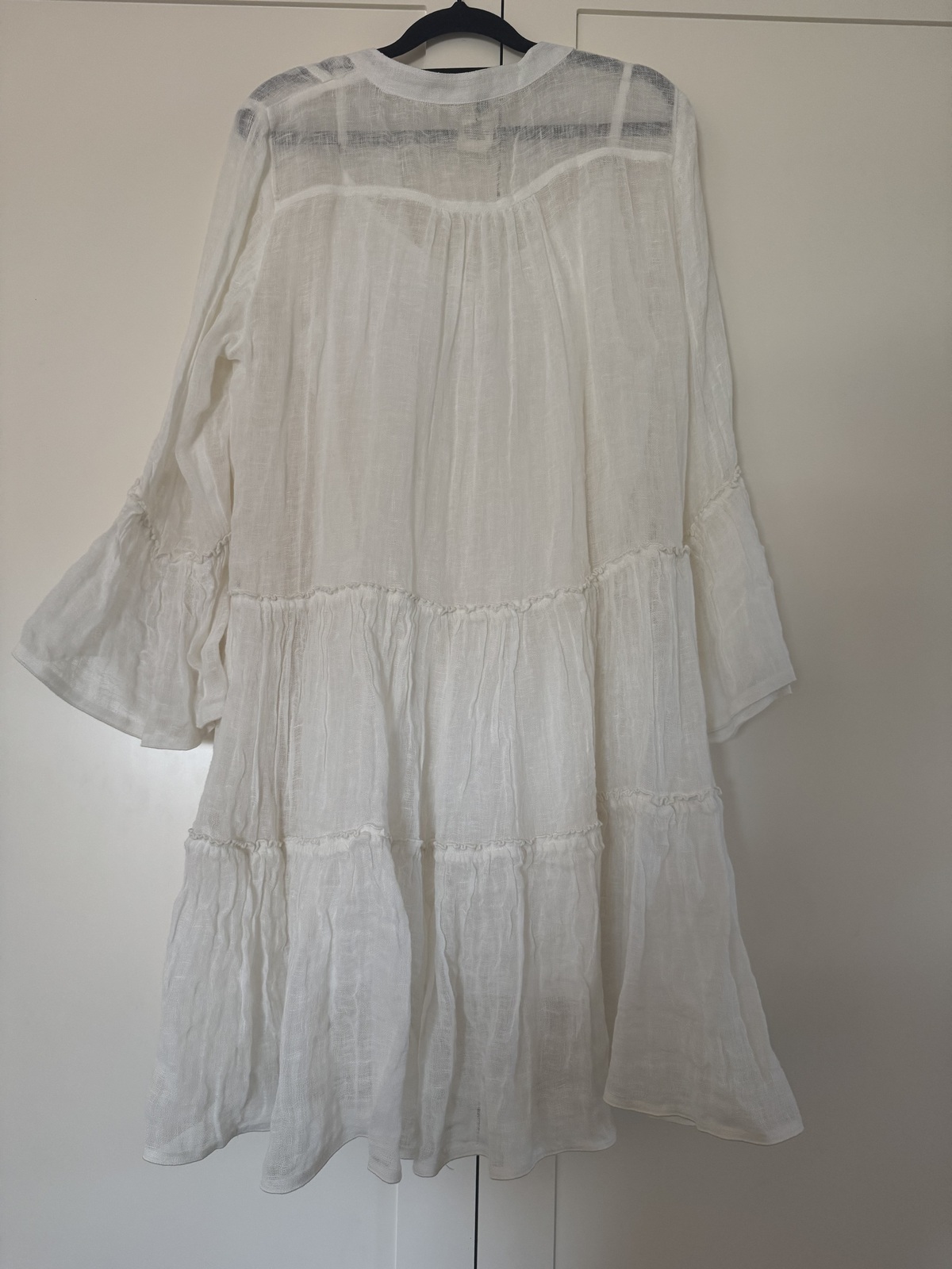 Brand new designer off White Como Linen dress
