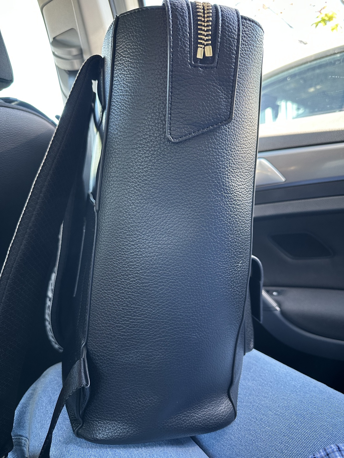 XL Universo Backpack - Noir + Gold