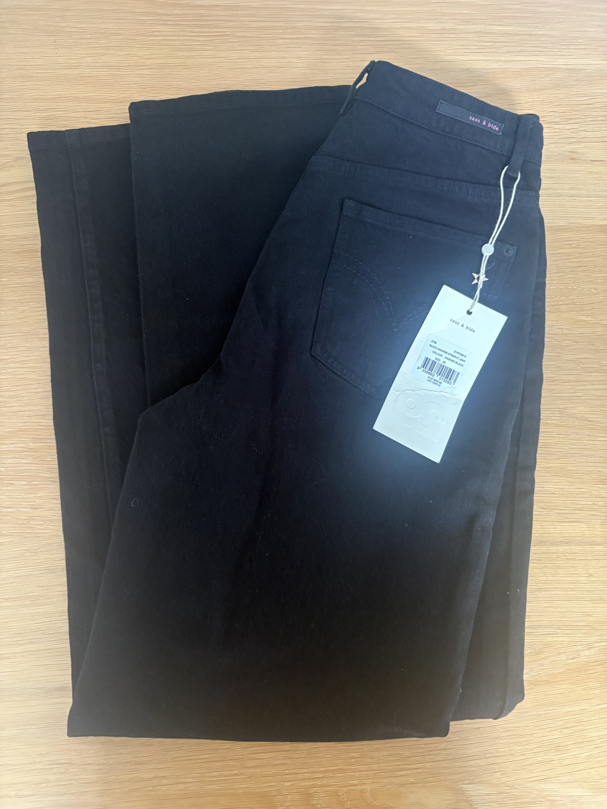 High Rise Straight Jean in Black