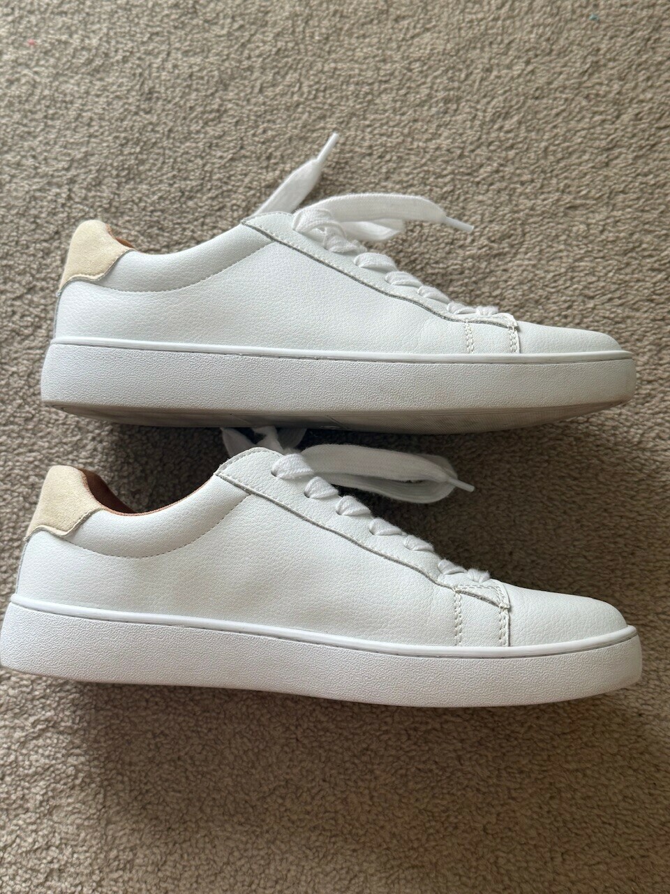 Leo Leather Sneakers 