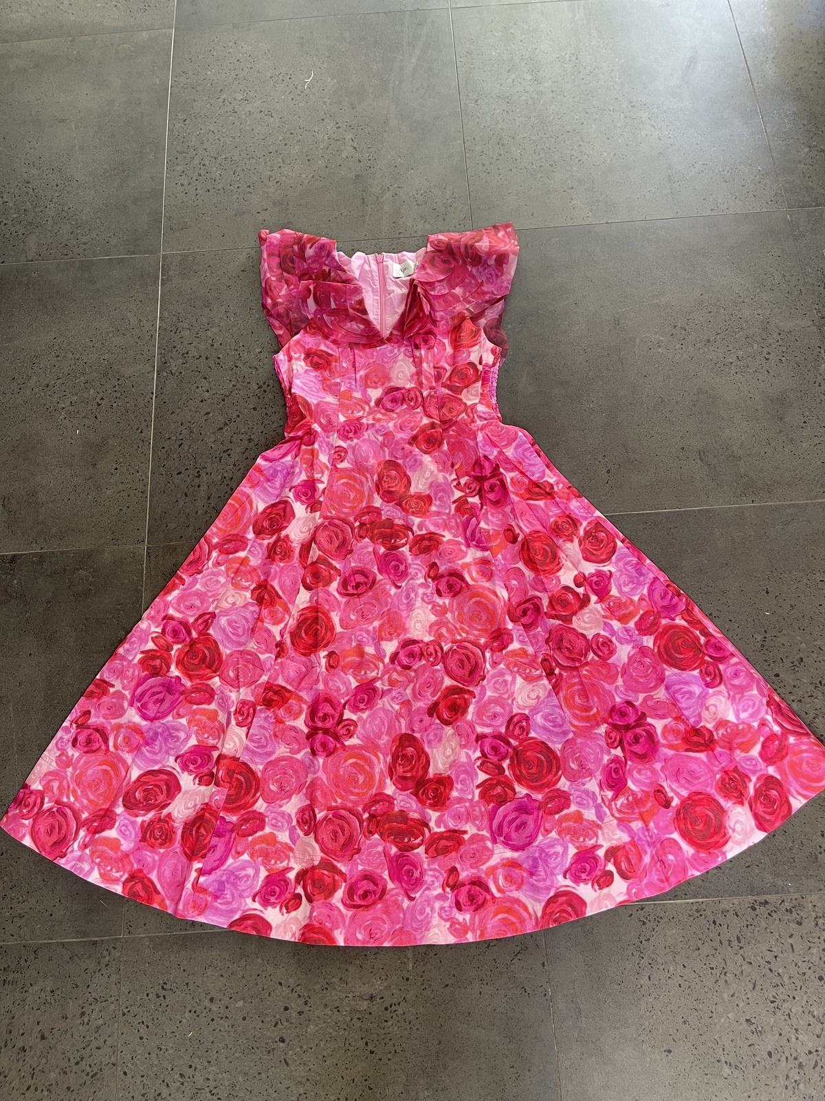 Enchanted Plunge midi dress 8