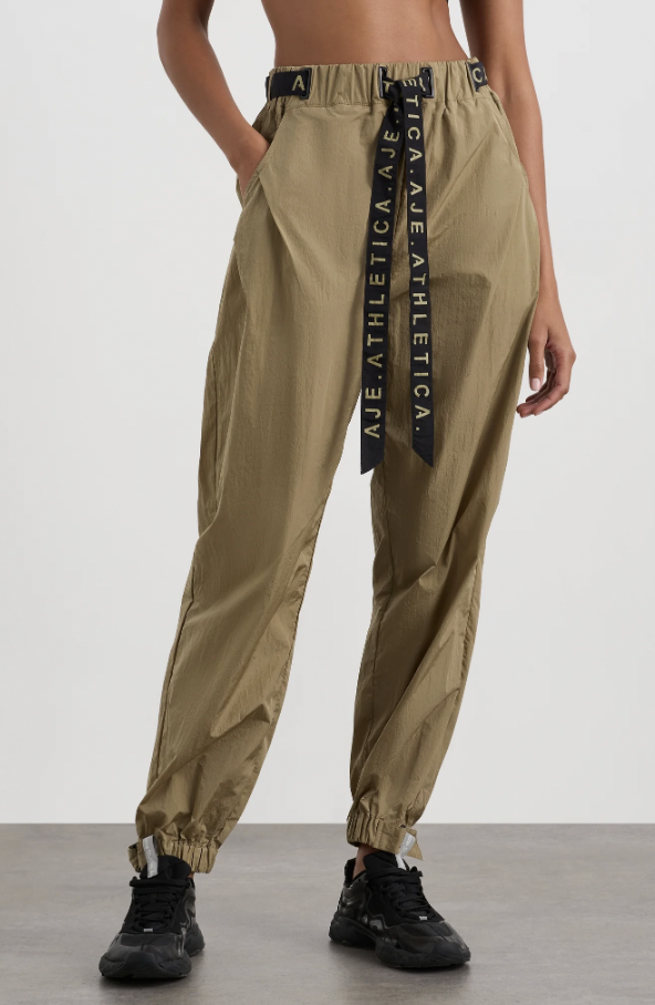 Belted Windbreak Pant 502