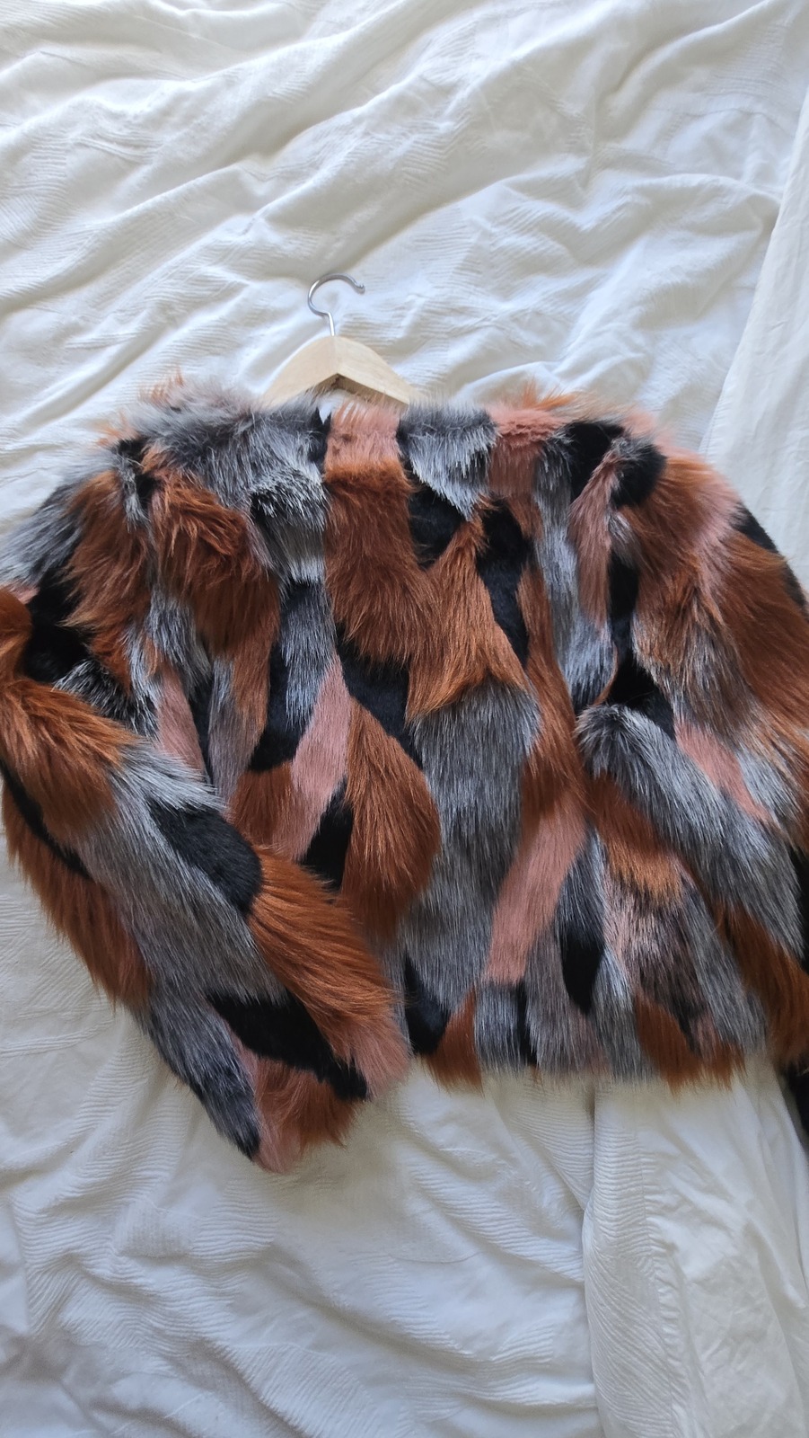 Faux Fur Jacket size 10 (brand new)