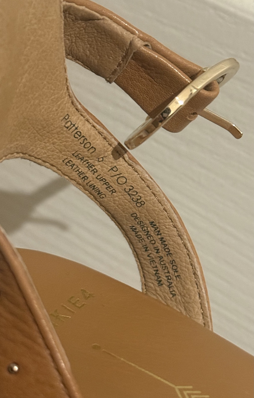 Patterson Sandals - Tan (Brown)