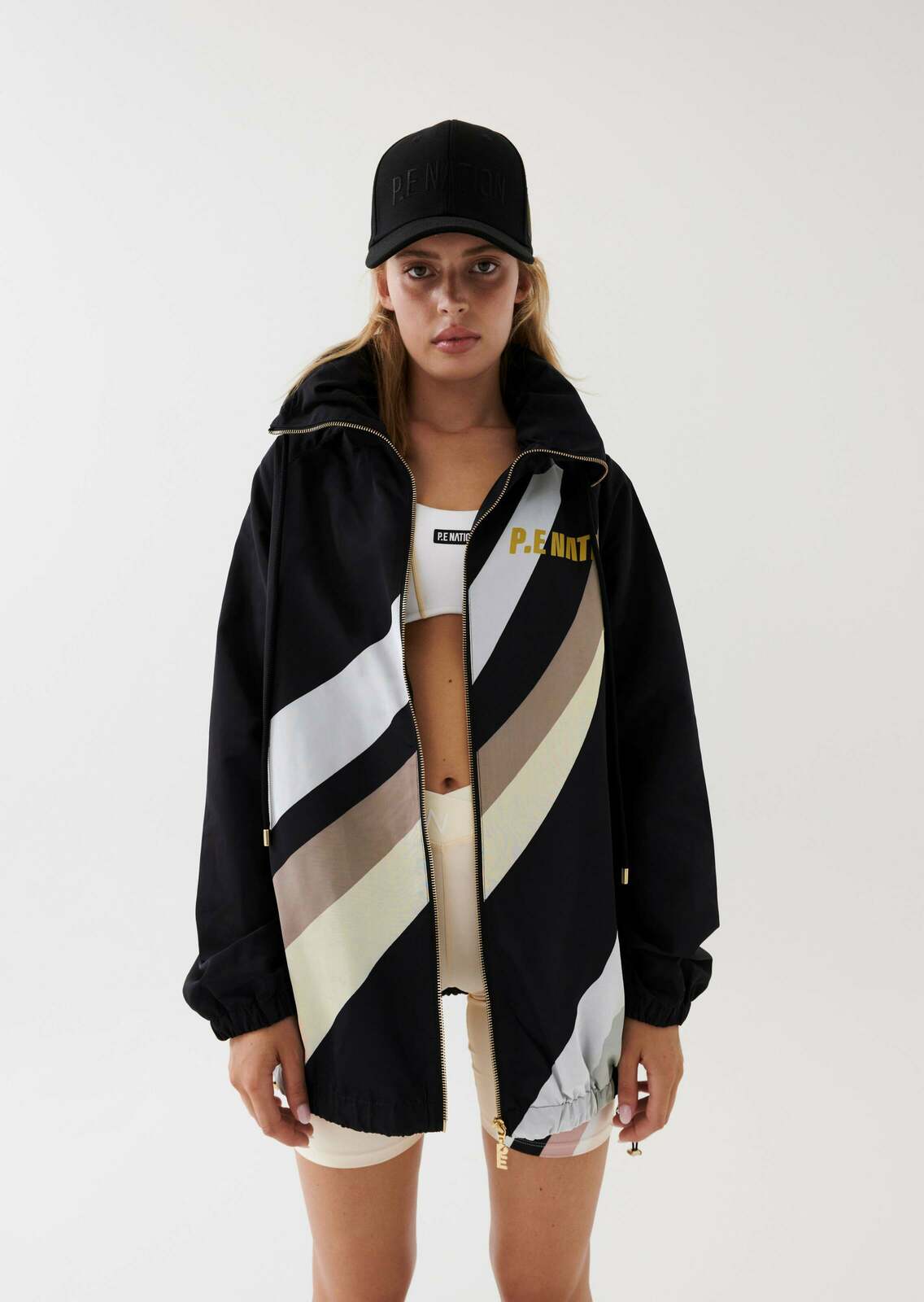 FINAL SCORE JACKET IN BLACK