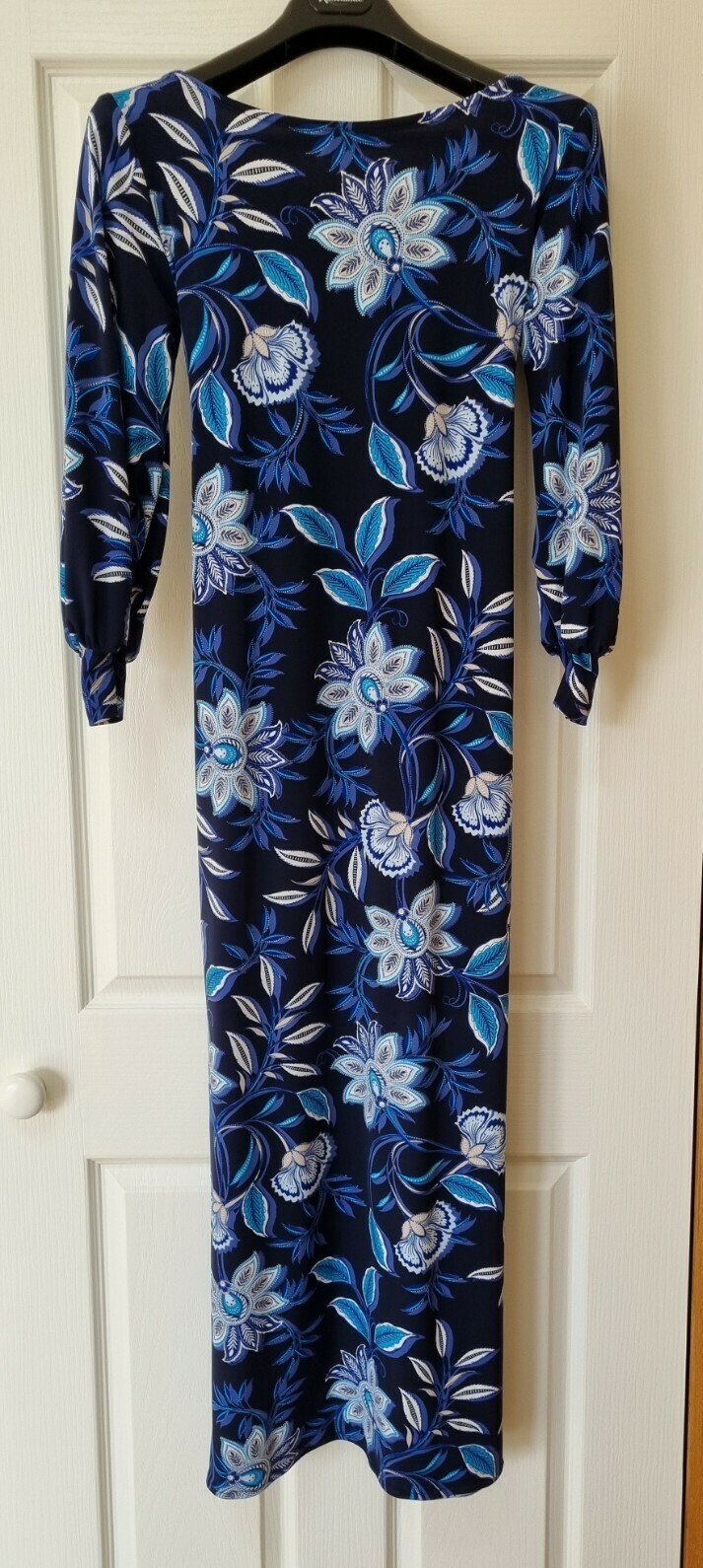 WILD FLOWER MAXI IN BLUE PAISLEY FLORAL Size 8