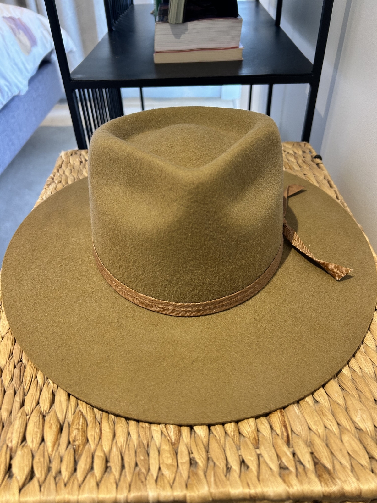 BNWT 100% Australian Wool Hat Size Small 55cm