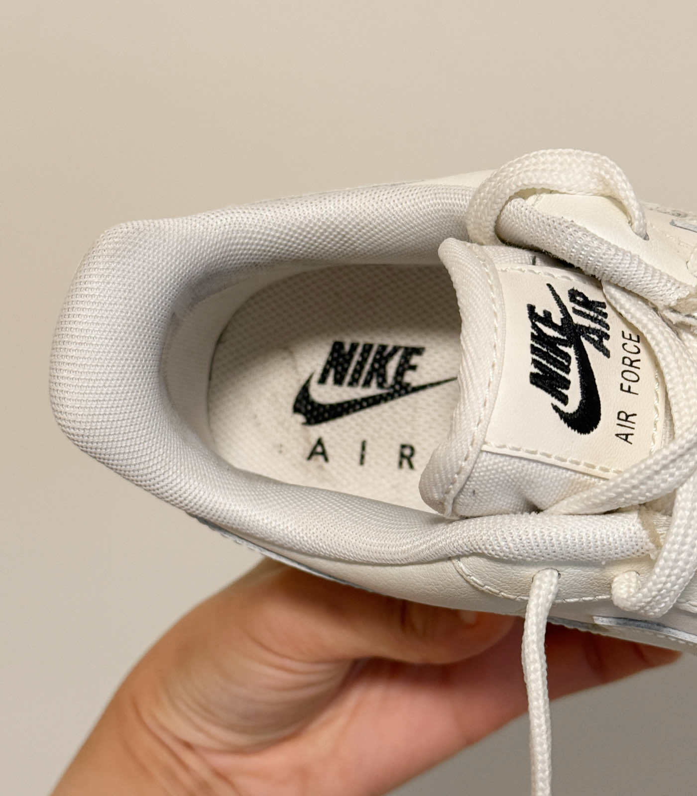 Air Force 1 '07 Essential - Off White, US 7 (EU38, UK4.5, 24cm)