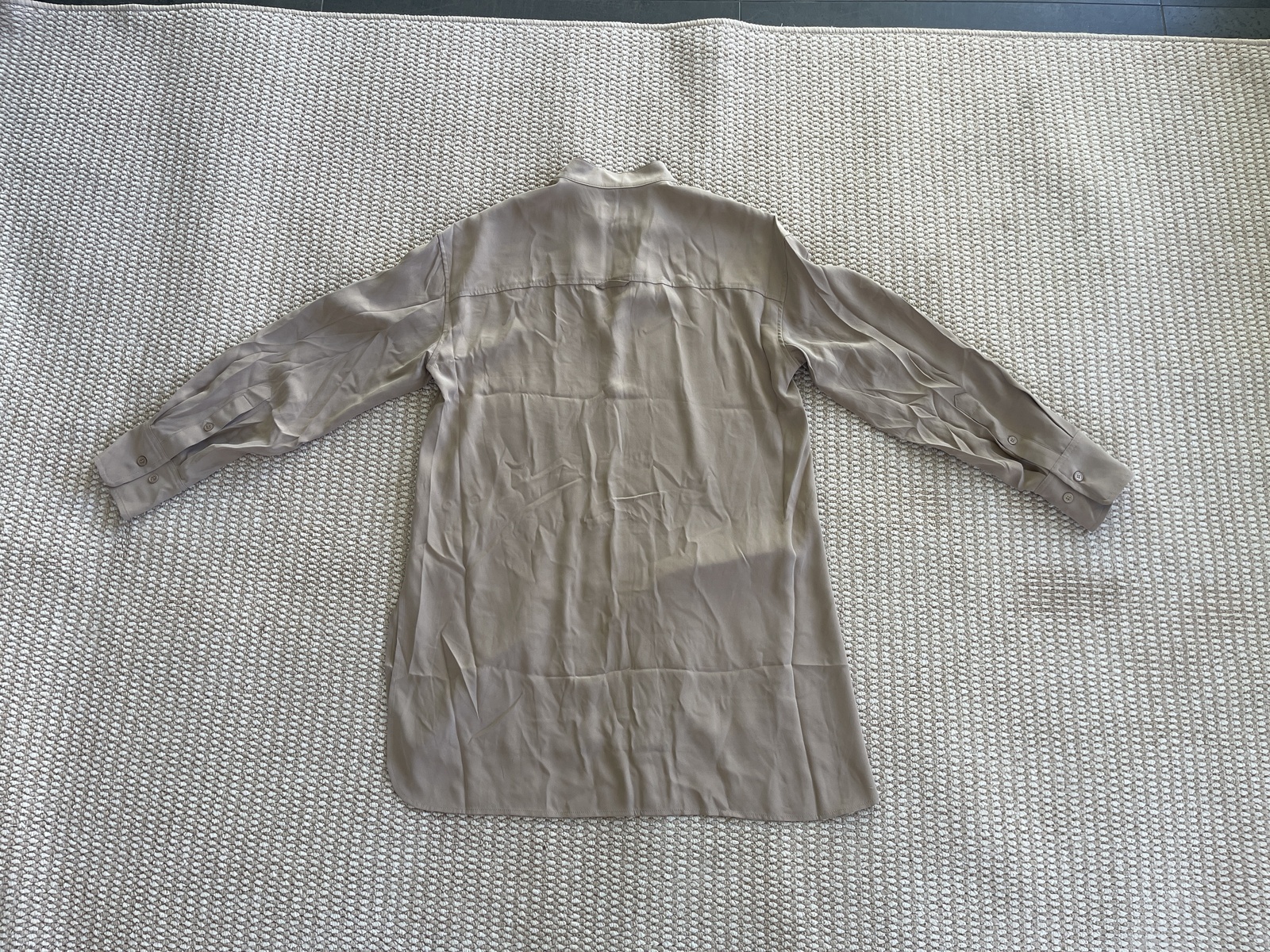 silk shirt size 6 BNWOT