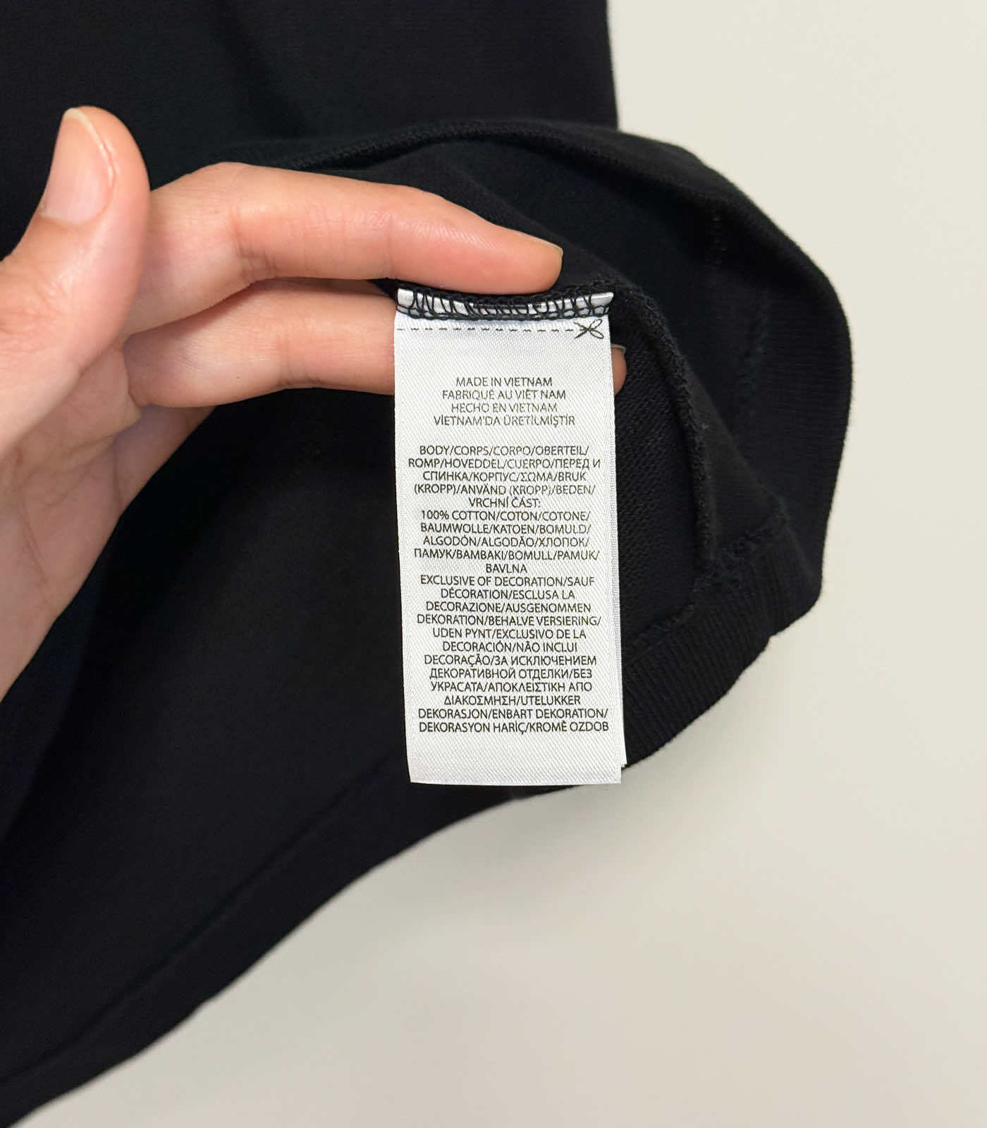  Heavyweight Jersey T-Shirt - Small, Black, Custom Fit